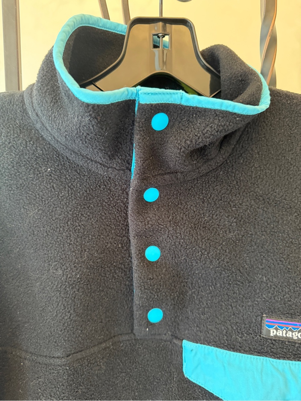 Patagonia Synchilla Lightweight Snap-T Fleece Pullover - Black / Teal Trim (Smal - Picture 6 of 6